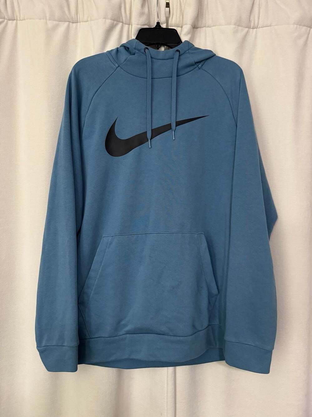 Nike Dri-FIT Hoodie Large Blue Black Swoosh Pullover Sweatshirt
